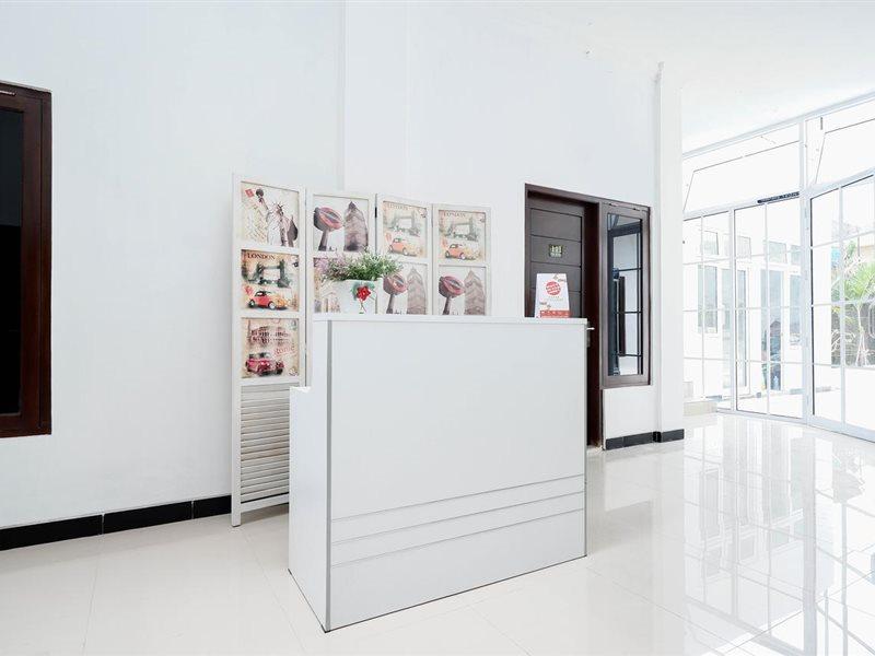 Oyo 1611 Four D'Home Solo Εξωτερικό φωτογραφία
